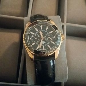 Guess Collection Moon Watch